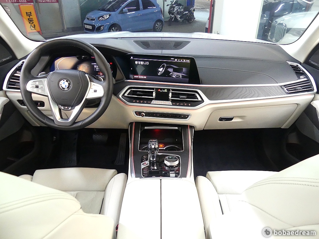 BMW X7 xDrive 40i 디자인 퓨어 엑설런스 7인승