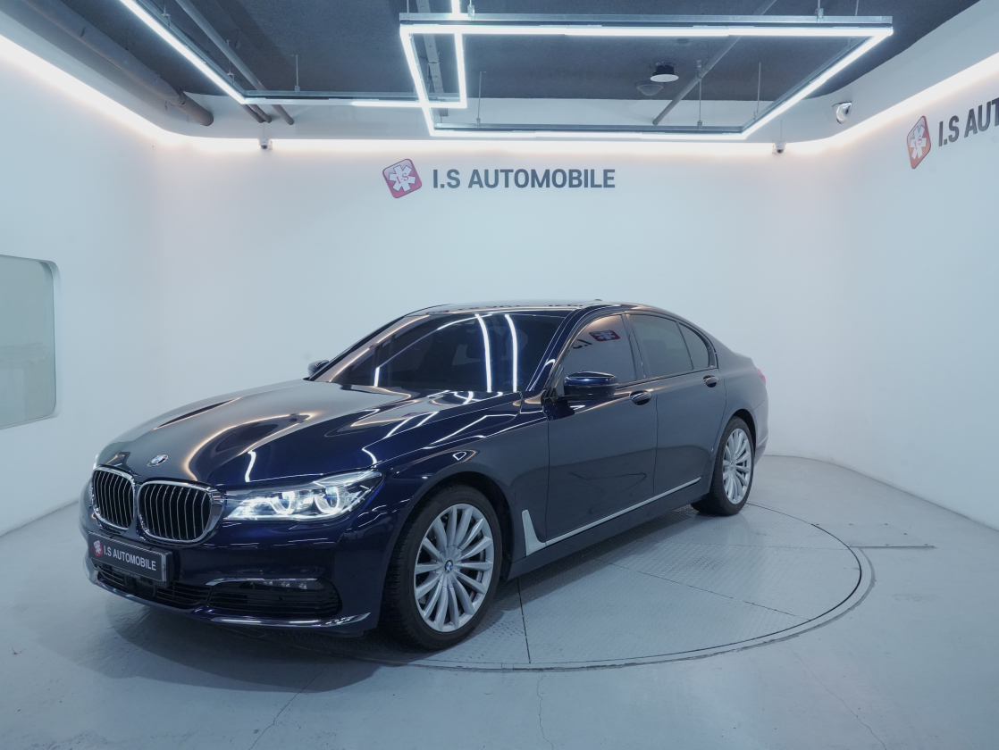 BMW 6세대 740i