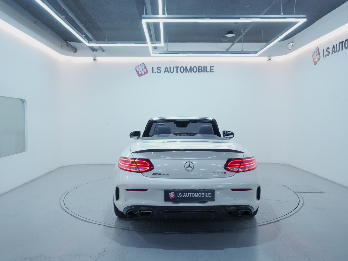 벤츠 4세대 C63 AMG 카브리올레