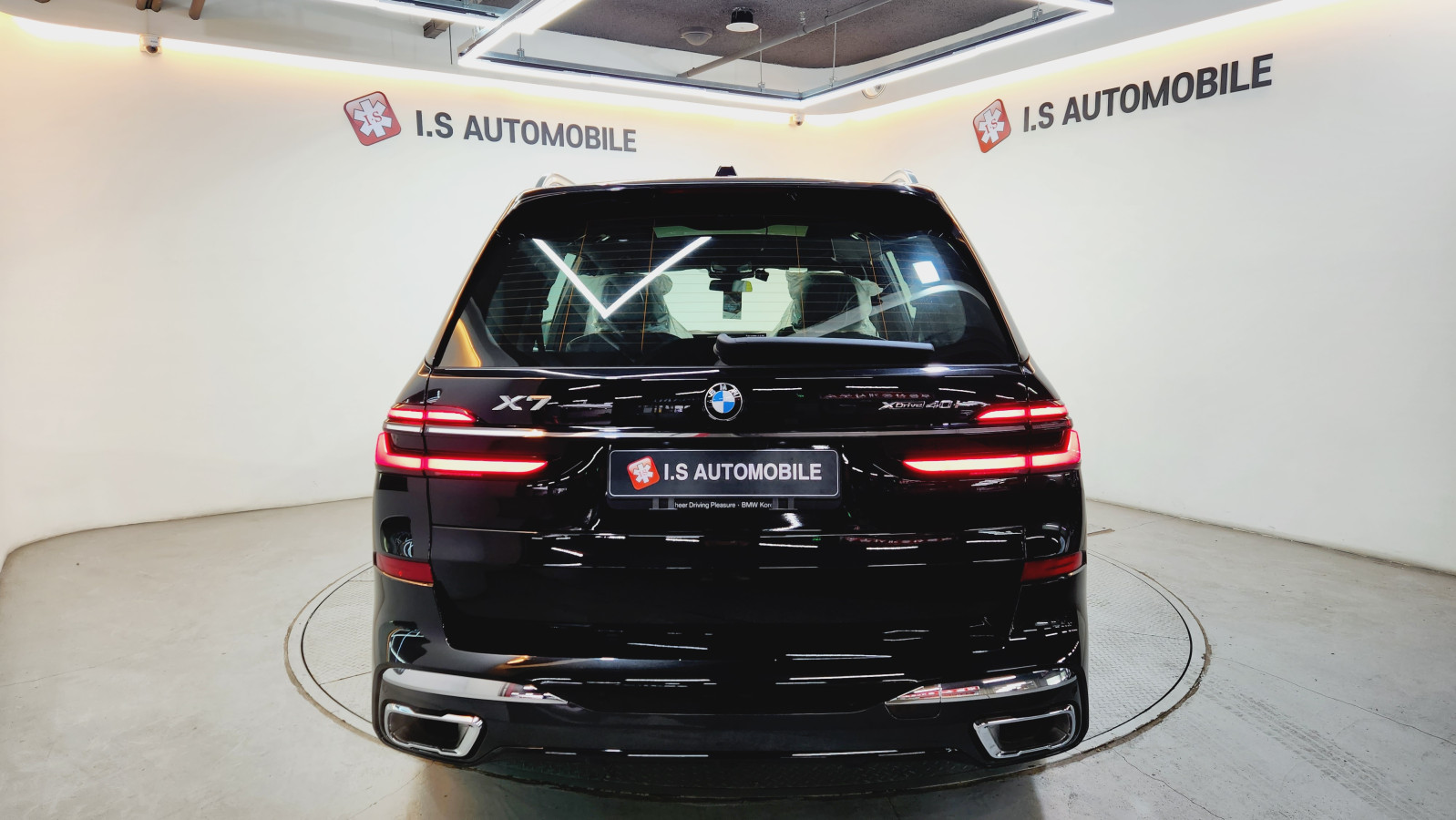 BMW X7 xDrive 40i M 스포츠